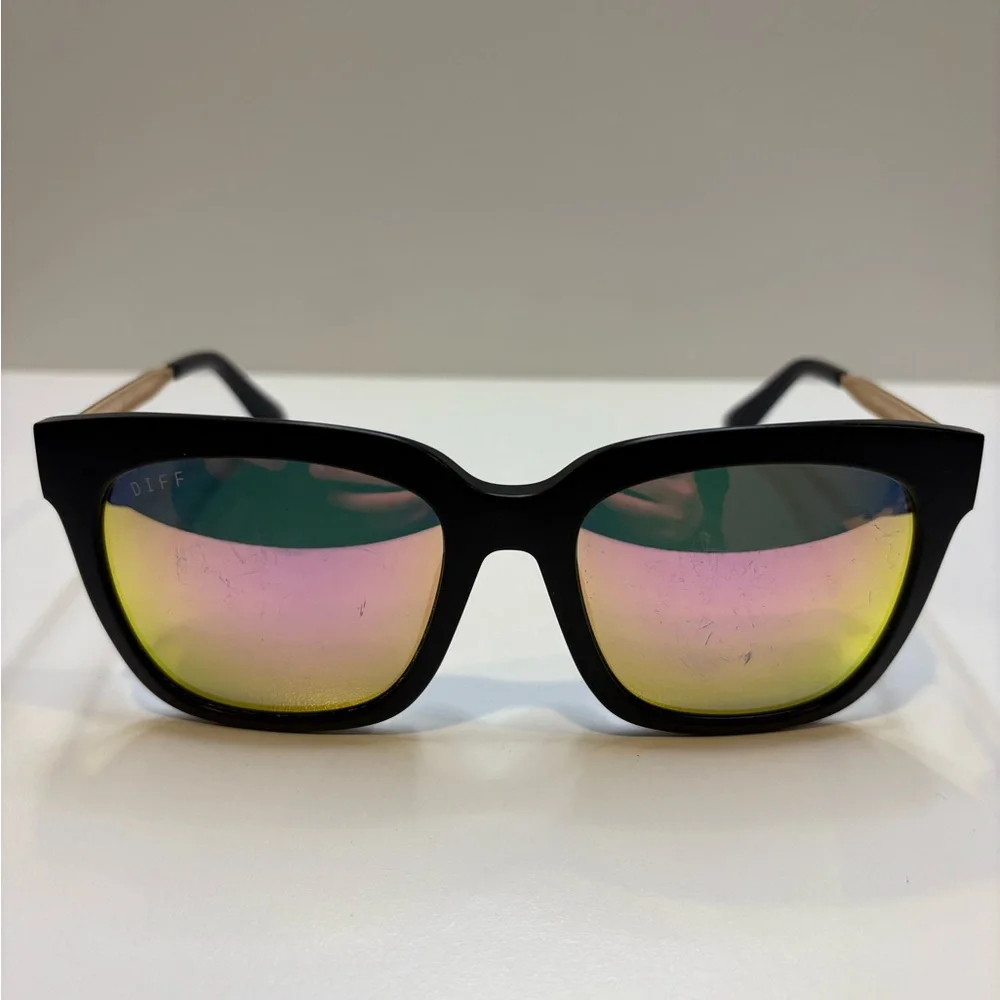 FRAME ONLY- DIFF EYEWEAR BELLA POLARIZED MB-PK10P -‎ Diff Sunglasses